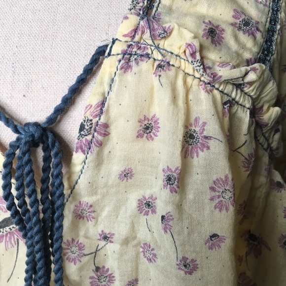 Free People daisy print peasant top Medium - Picture 5 of 7